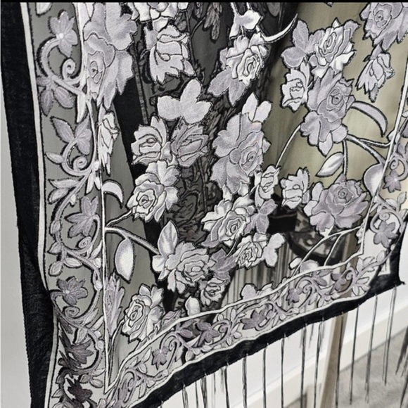 Kimono / wrap - Picture 3 of 5